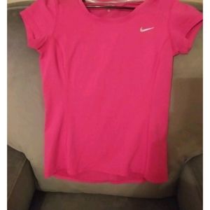 Nike dri fit shirt xs